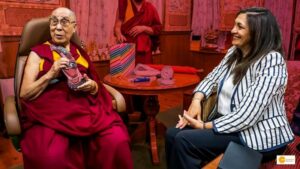 Read more about the article In Dharamshala, the US special coordinator for Tibet meets with the Dalai Lama and conveys President Biden’s greetings