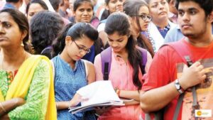Read more about the article Indian Students Surpass Chinese as the Largest Group of Foreign Students in The UK