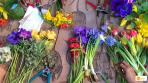 Read more about the article Even Broken Flowers Will Remain Fresh, Tips To Keep Flowers Blooming In Vases