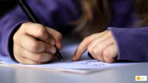 Read more about the article 9 essential tips to boost your academic writing skills