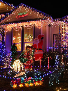 Read more about the article 9 Best Christmas Towns in America