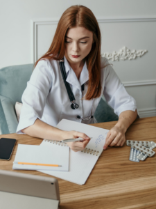 Read more about the article Best Time To Take Your Vitamins?