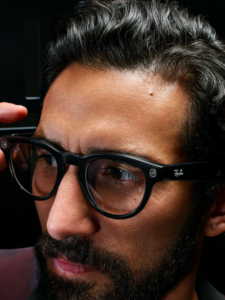 Read more about the article Beyond Reality: How Meta AI Glasses Will Change the World ?