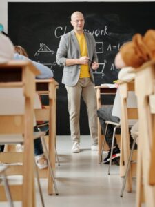 Read more about the article असिस्टेंट प्रोफेसर बनने का मौका…