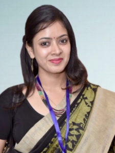 Read more about the article क्या आप जानते हैं IAS ऑफिसर को कितनी सैलरी मिलती है?