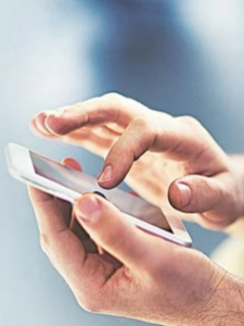 Read more about the article Jio & Airtel रिचार्ज महंगे! जानें 8 जरूरी बातें