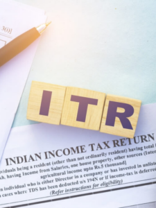 Read more about the article आयकर रिटर्न (ITR) भरते समय ध्यान देने वाली बातें