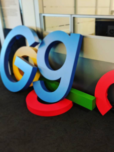 Read more about the article Is Google About to Break Up?