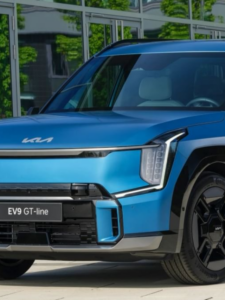 Read more about the article Kia EV9: Luxury Electric SUV Launched in India!