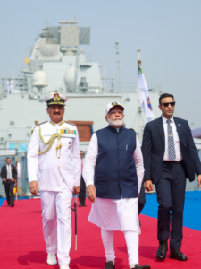 Read more about the article क्या है इंडियन नेवी की तीन नई वारशिप्स