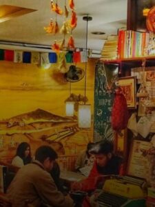 Read more about the article मोबाइल छोड़ें तो कैफे में 10 फीसदी की छूट. रायपुर में कहाँ है ऐसा कैफे?