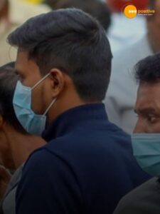 Read more about the article Why are COVID-19 cases rising again?