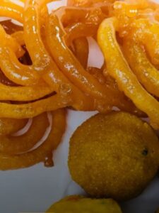 Read more about the article जलेबी और लड्डू के लिए जारी की गई है चेतावनी?
