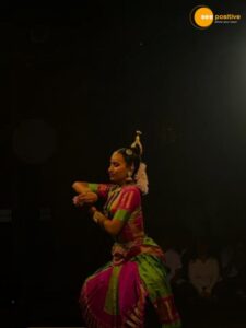 Read more about the article Mangaluru girl sets world record with 170-hour Bharatanatyam performance
