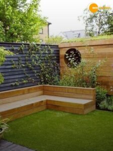 Read more about the article Grow These 7 Quick-Harvest Vegetables in Your Balcony or Terrace Garden