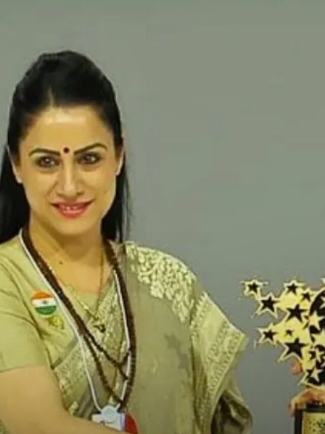 Meet Rouble Nagi: The Indian Teacher Turning Walls into Classrooms & Winning Hearts