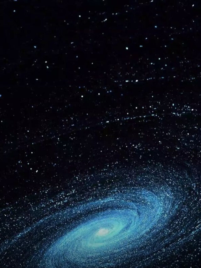 अंतरिक्ष हमेशा काला क्यों दिखता है ?
