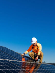 Read more about the article Solar Panel तिरछा क्यों लगाते हैं?