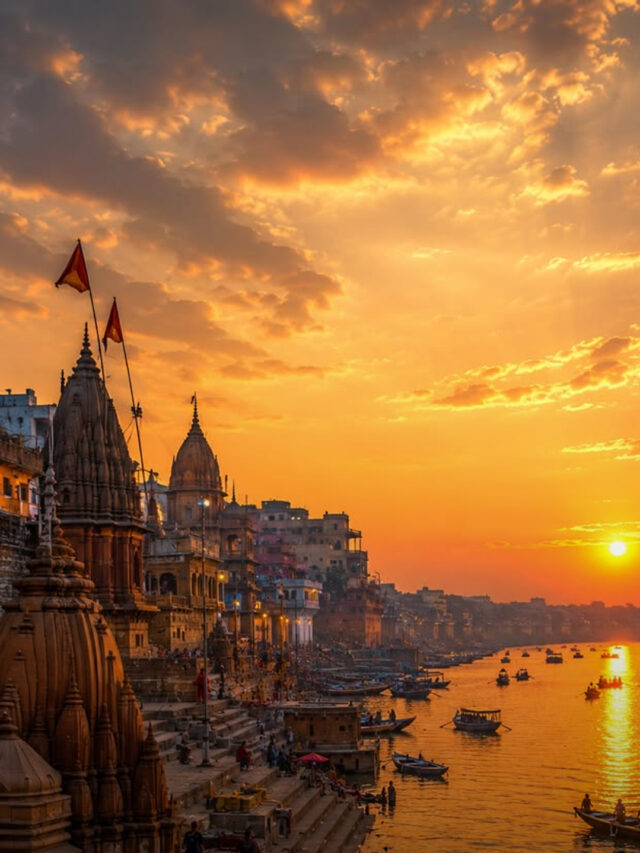 भारत के 10 Spiritual Places: सुकून और आत्मिक शांति के लिए जरूर जाएं